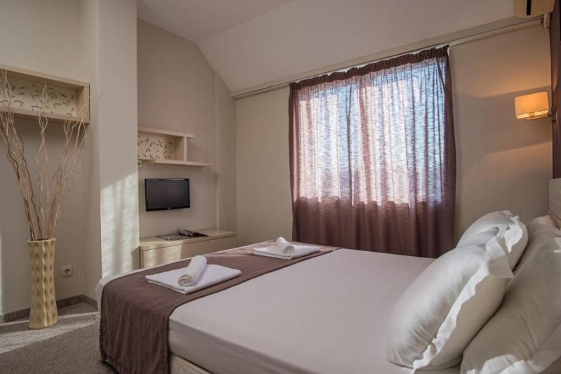 Hotel Eskada Beach Ahtopol Esterno foto