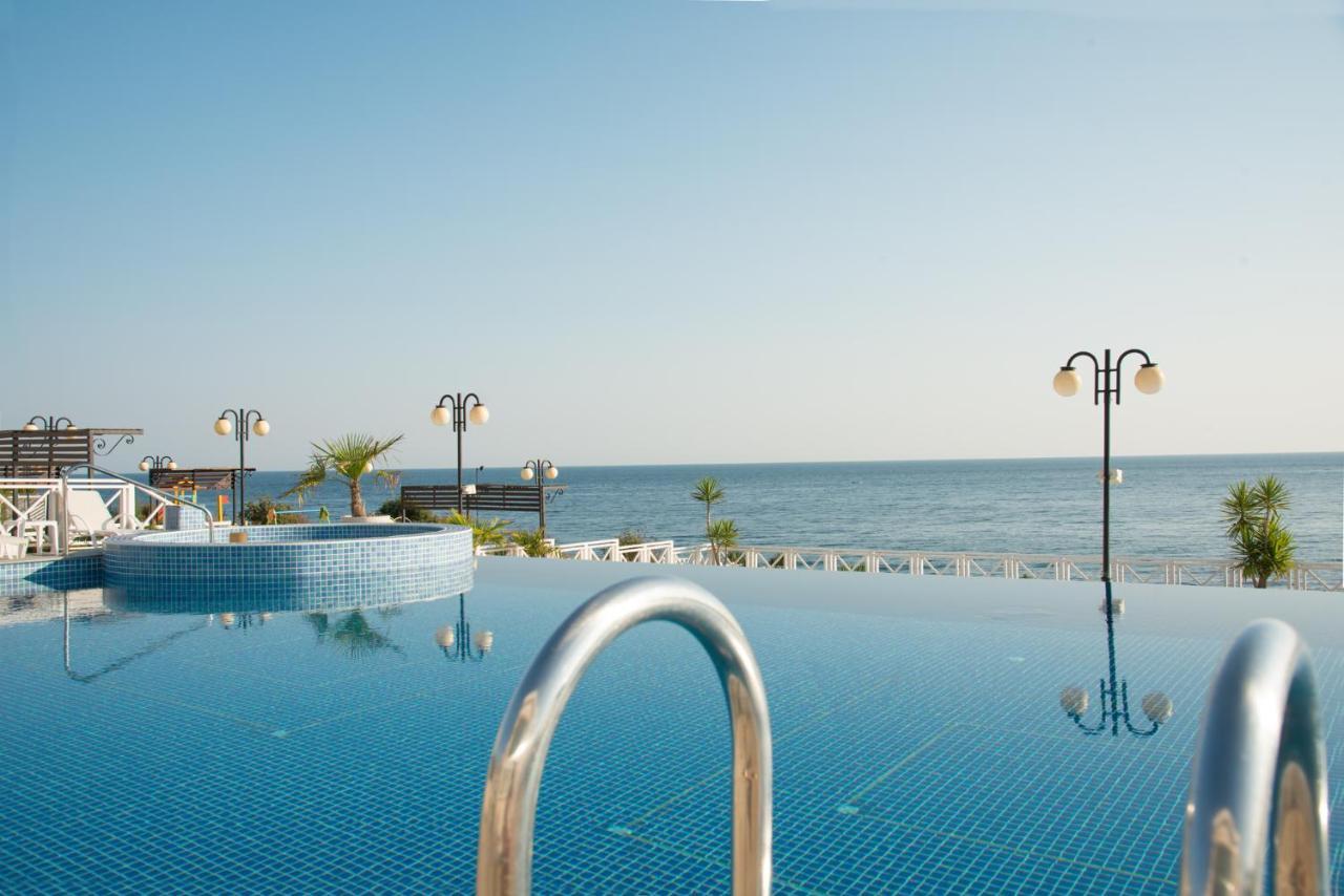 Hotel Eskada Beach Ahtopol Esterno foto