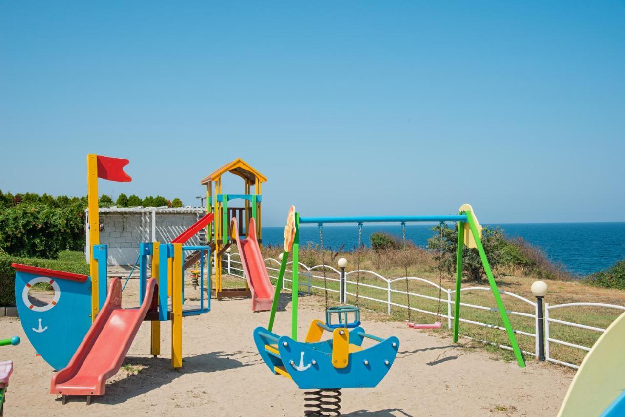 Hotel Eskada Beach Ahtopol Esterno foto