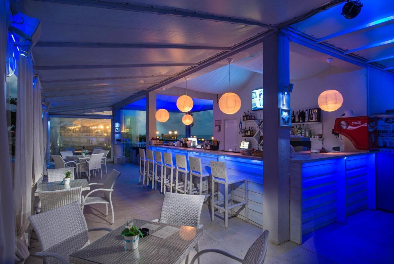 Hotel Eskada Beach Ahtopol Esterno foto