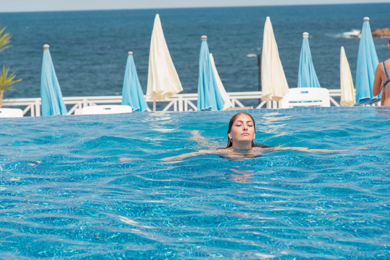 Hotel Eskada Beach Ahtopol Esterno foto
