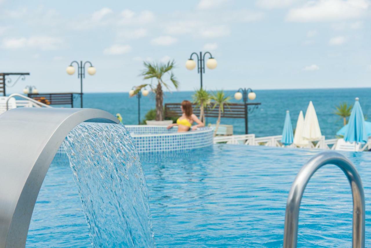 Hotel Eskada Beach Ahtopol Esterno foto