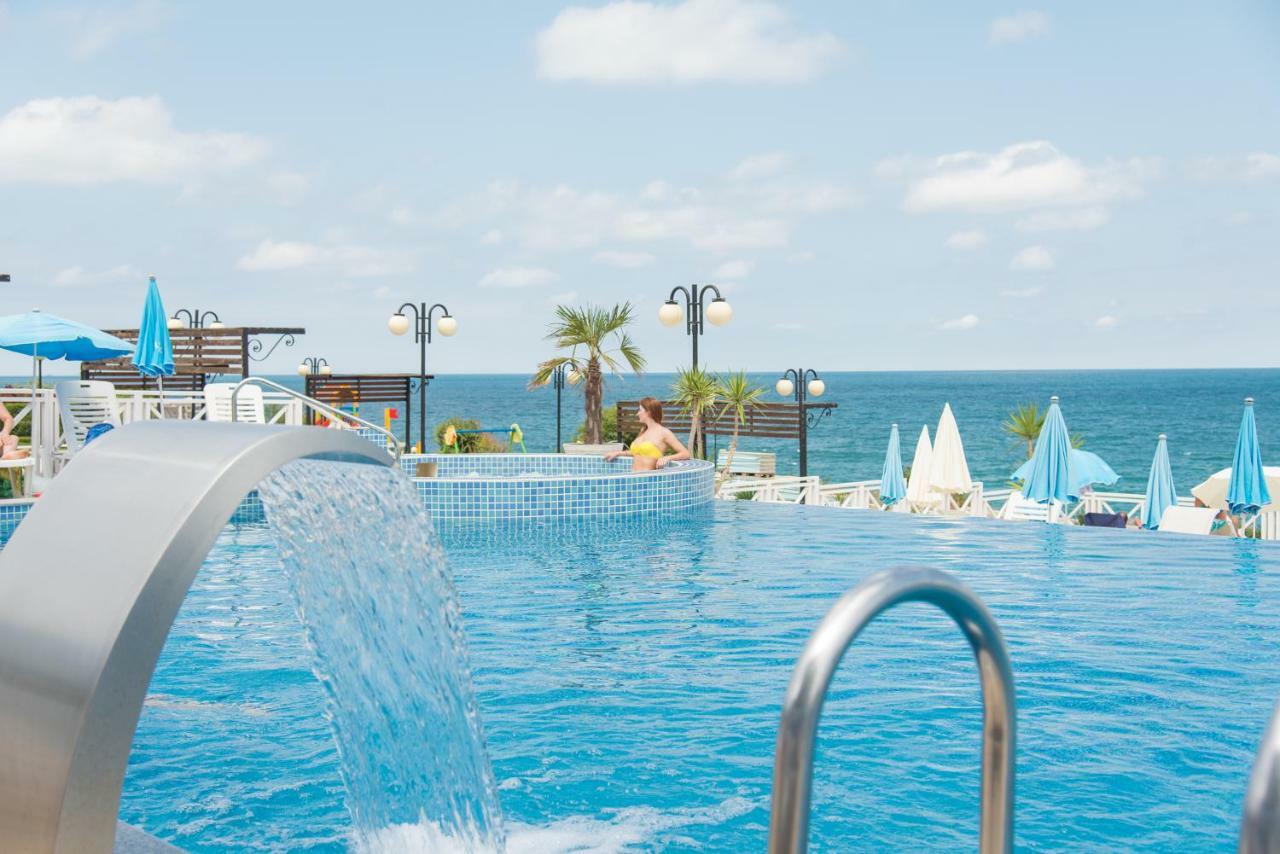 Hotel Eskada Beach Ahtopol Esterno foto